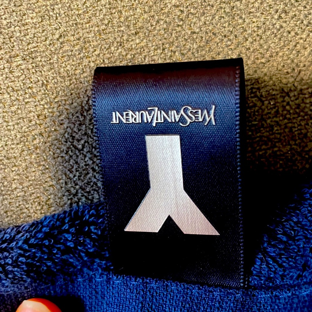 YSL - Picture 5 of 14